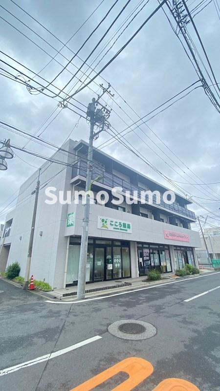 建物外観　落ち着いた雰囲気の外観です