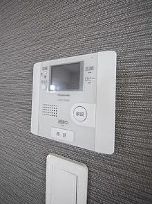 セキュリティ　写真は同タイプ住居です。