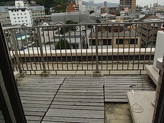 バルコニー　写真は同マンションの別のお部屋のものです