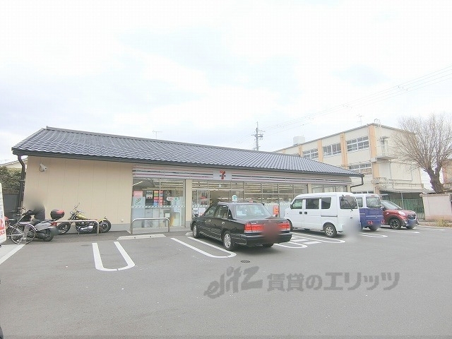 コンビニ　セブンイレブン京都堀川今宮店（コンビニ）まで200m