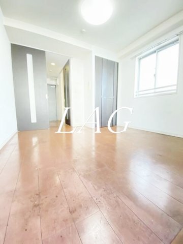 居室・リビング　洋室のお部屋です。