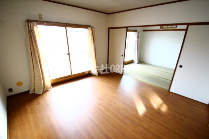グリーンライフ唐橋の内装写真