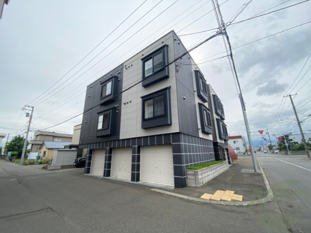 建物外観　札幌市東区北２４条東「ソティーヌＮ２４」