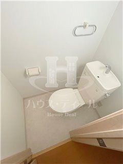 トイレ　コンパクトで使いやすいトイレです
