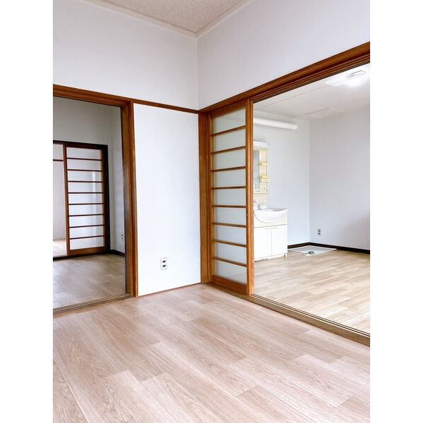 その他部屋・スペース　掲載写真は同型モデルを掲載しており実際のお部屋と仕様等が異な