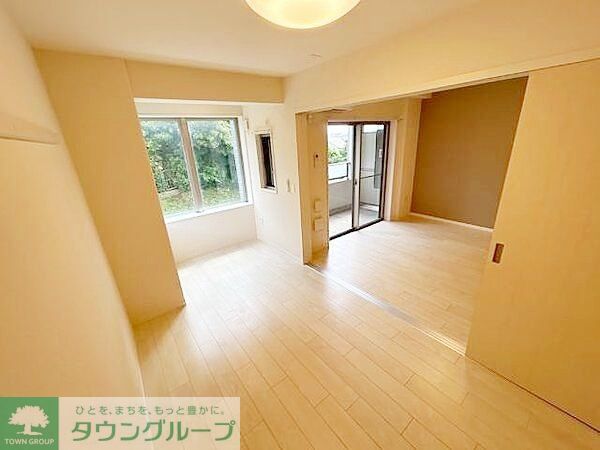 居室・リビング　お問合せはタウンハウジングまで！※現地待合わせ相談可能