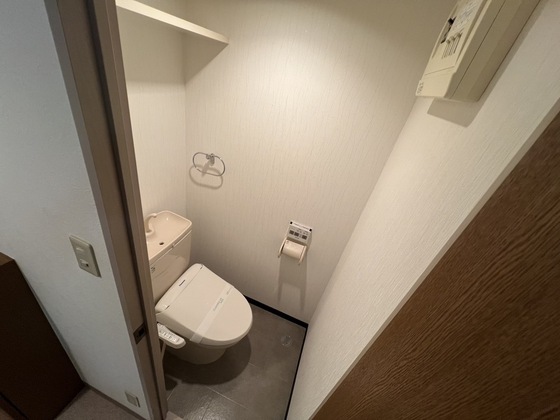 トイレ　※別部屋の写真です