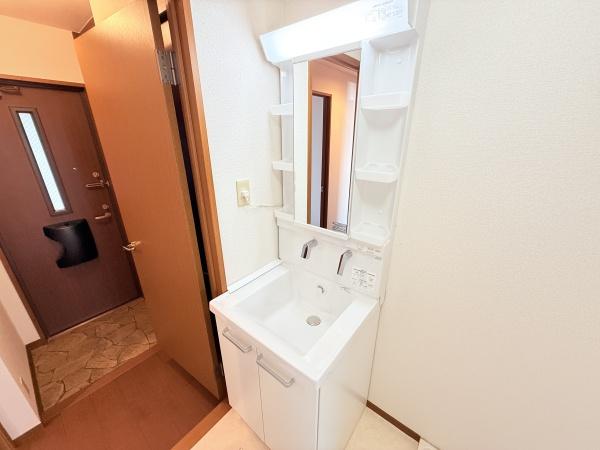 ドゥ フォルティ 守山市播磨田町の内装写真