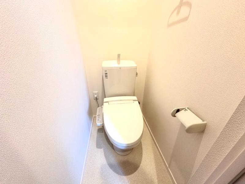 トイレ　ウォシュレット完備です！