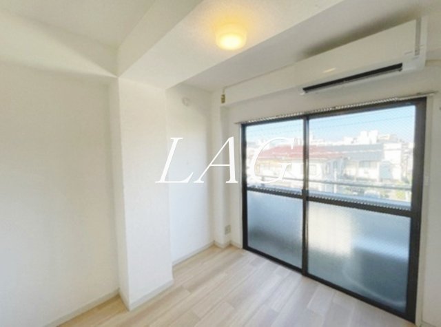 居室・リビング　洋室のお部屋です。