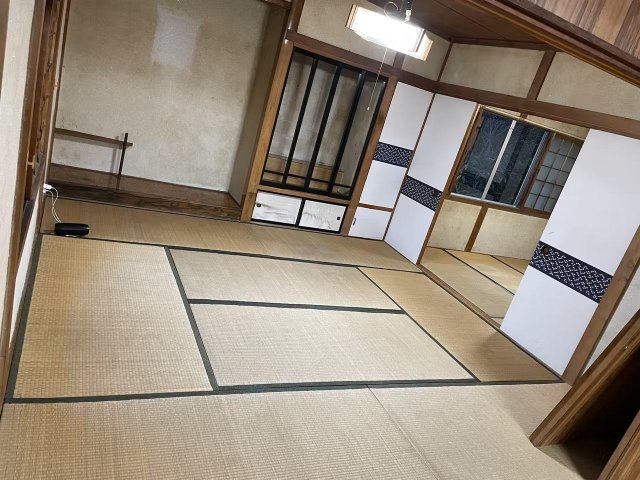 居室・リビング　壁紙　床　畳　照明　カスタマイズ自由です