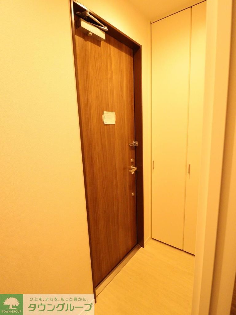 玄関　★同物件別部屋参考写真★