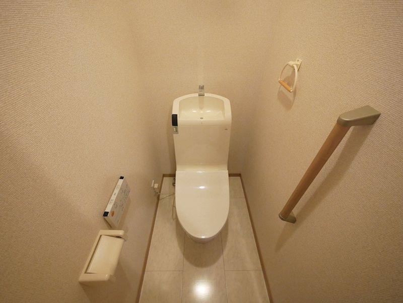 トイレ　ウォシュレット