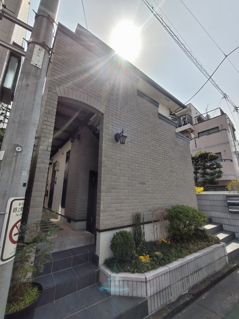 建物外観　★駒沢大学駅徒歩３分の好立地★