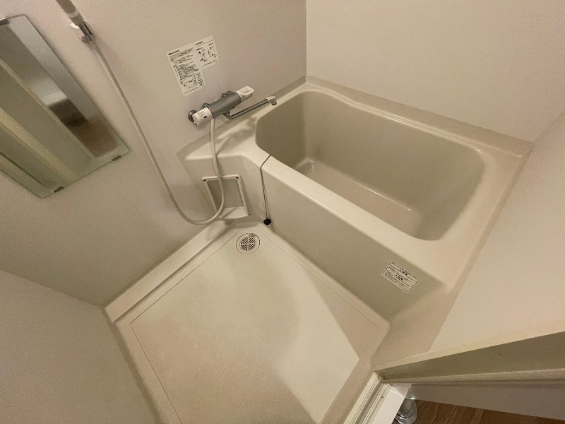 バス・シャワールーム　疲れを癒すには湯船でゆっくりするのが良いですよ。