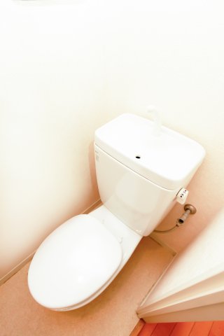 トイレ　別号室の写真です。現状優先