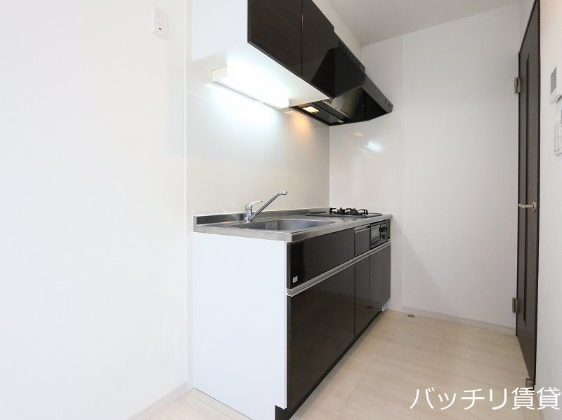 キッチン　同型タイプの為、現状を優先いたします