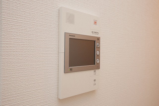 セキュリティ　モニター付きインターホンです