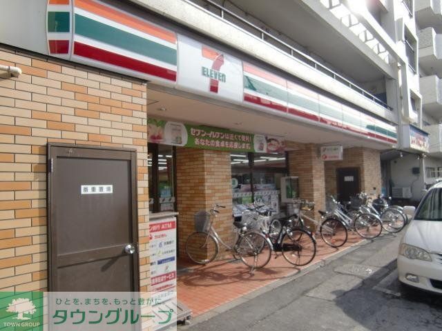 コンビニ　セブンイレブン（コンビニ）まで384m