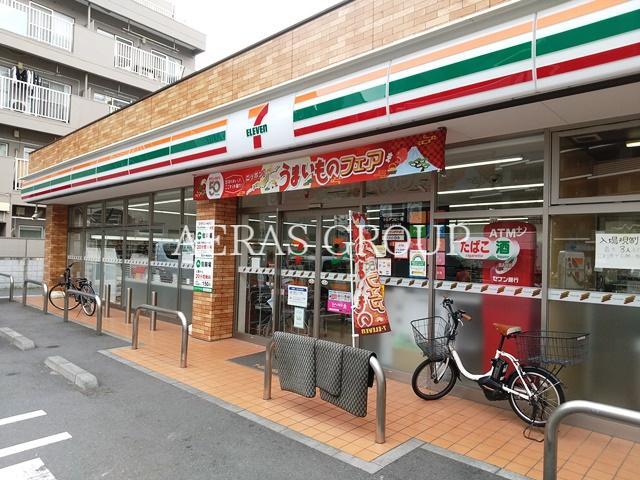 コンビニ　セブン-イレブン 中野坂上駅西店（コンビニ）まで204m