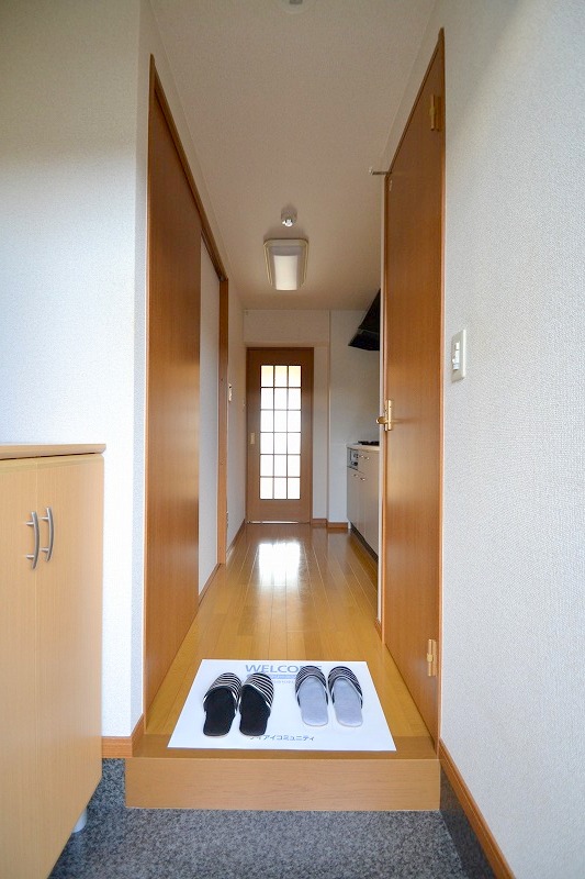 玄関　☆広々10.5帖☆