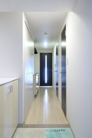 玄関　☆シューズボックス付き玄関☆