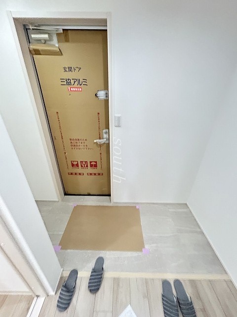 フジパレス堺百舌鳥梅町の玄関写真