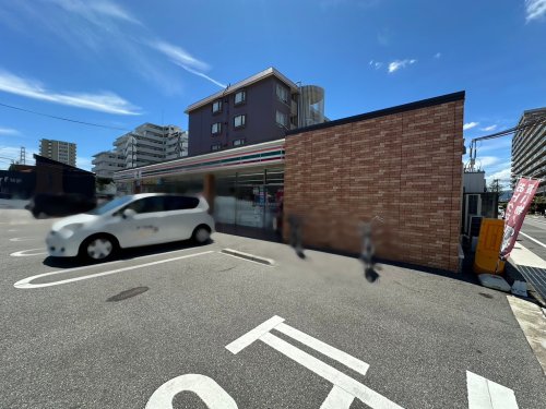 コンビニ　セブンイレブン 伊丹南町2丁目店（コンビニ）まで539m