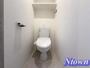 トイレ　落ち着いた色調のトイレです