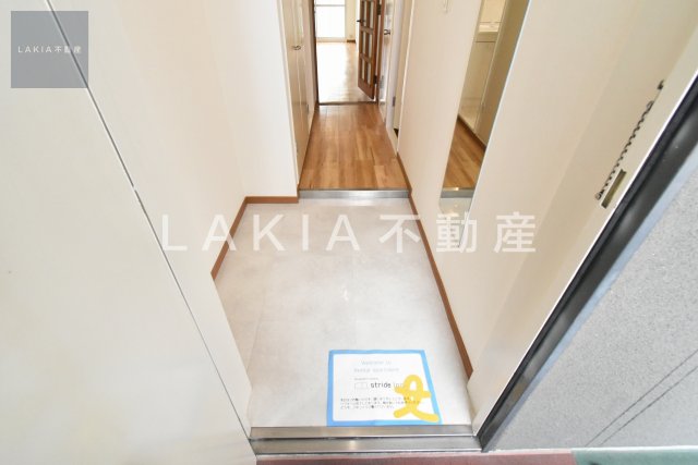玄関　シンプルで使いやすい玄関です