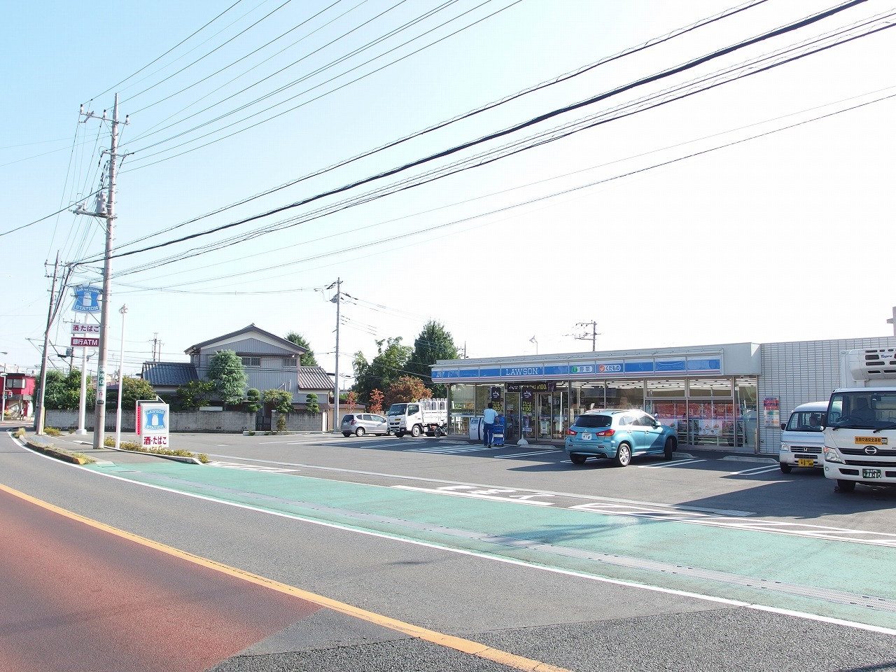 コンビニ　ローソン流山東深井店まで自転車で1分半（コンビニ）まで377m