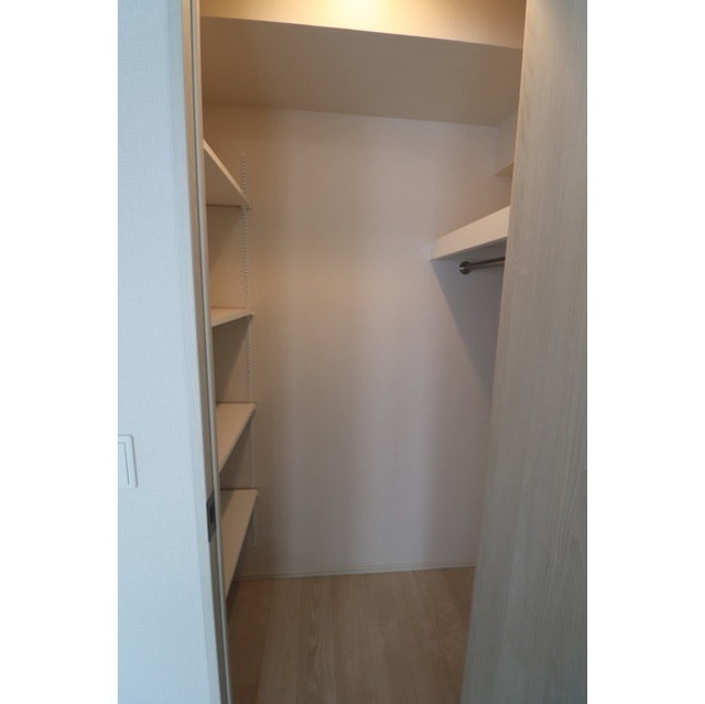 OPUS RESIDENCE SHINSAIBASHISOUTHの内装写真