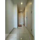 OPUS RESIDENCE SHINSAIBASHISOUTHの玄関写真