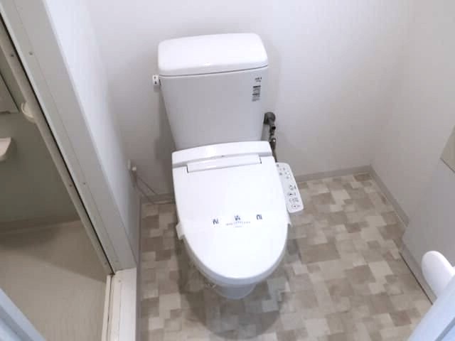 トイレ　トイレ