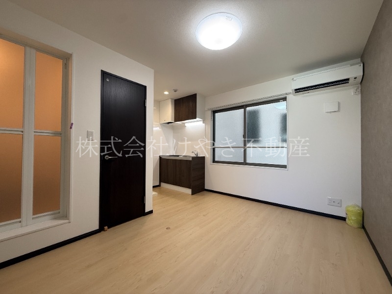KEYAKI RESIDENCEの居間写真