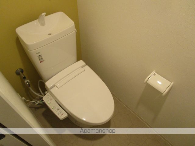 東京メトロ丸ノ内線 中野富士見町駅 徒歩8分 5階建 築4年のトイレ写真