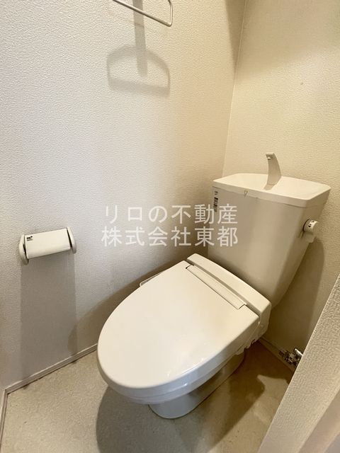 トイレ　清潔を保てる洗浄暖房便座で寒い日も快適な毎日を実現します