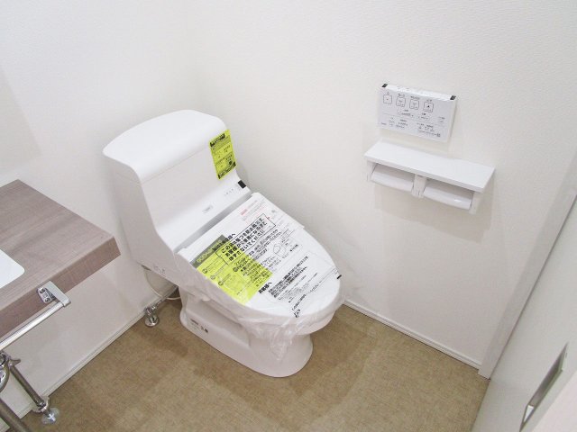 トイレ　シンプルで使いやすいトイレです