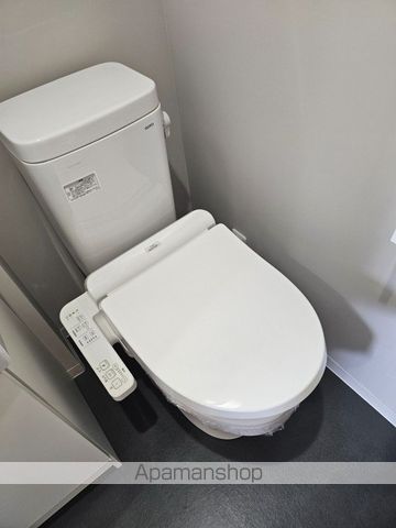 京成押上線 京成曳舟駅 徒歩8分 3階建 築8年のトイレ写真