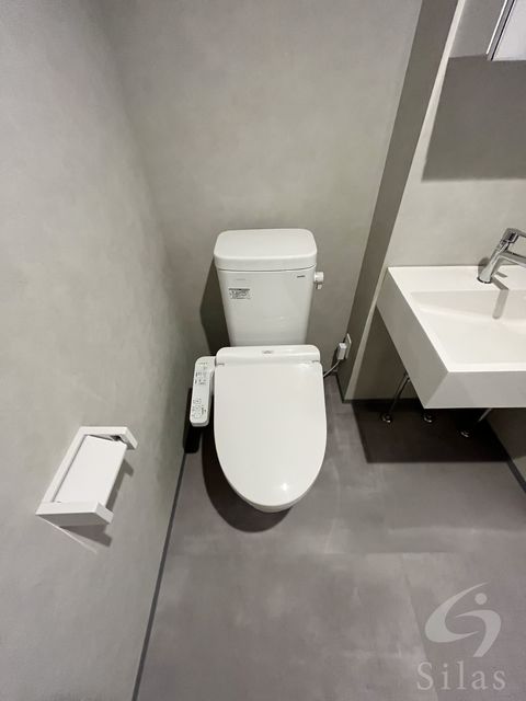 地下鉄千日前線 小路駅 徒歩4分 3階建 築5年のトイレ写真