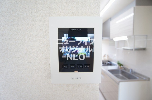 セキュリティ　室内から来訪者を確認できるTVモニターホン付で安心です☆