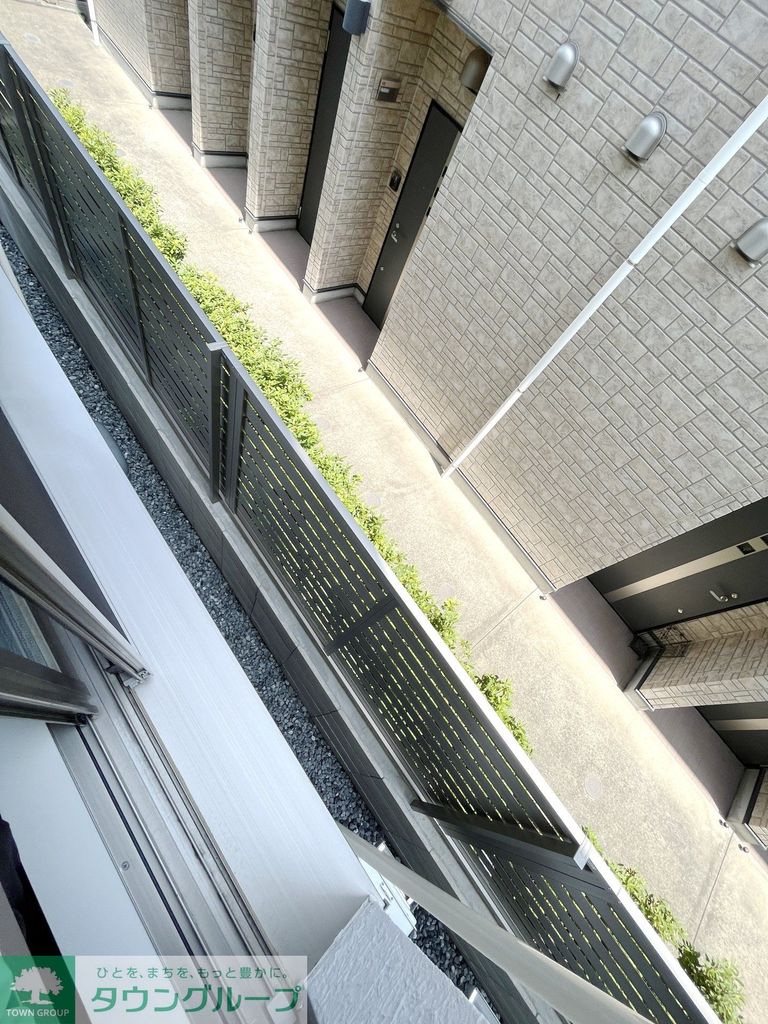 バルコニー　庭