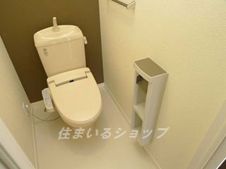 トイレ　シャワートイレ