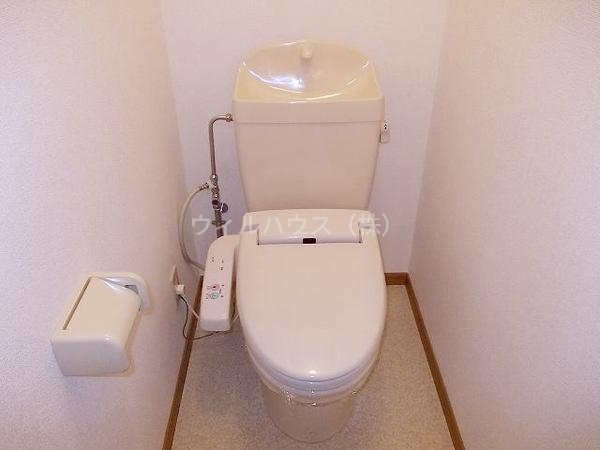 トイレ　ウォシュレット！