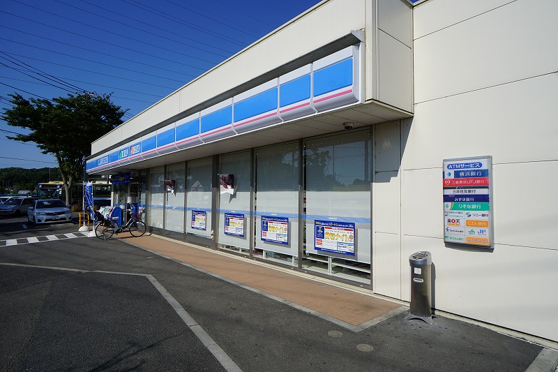 コンビニ　ローソン 横浜恩田町店（コンビニ）まで416m