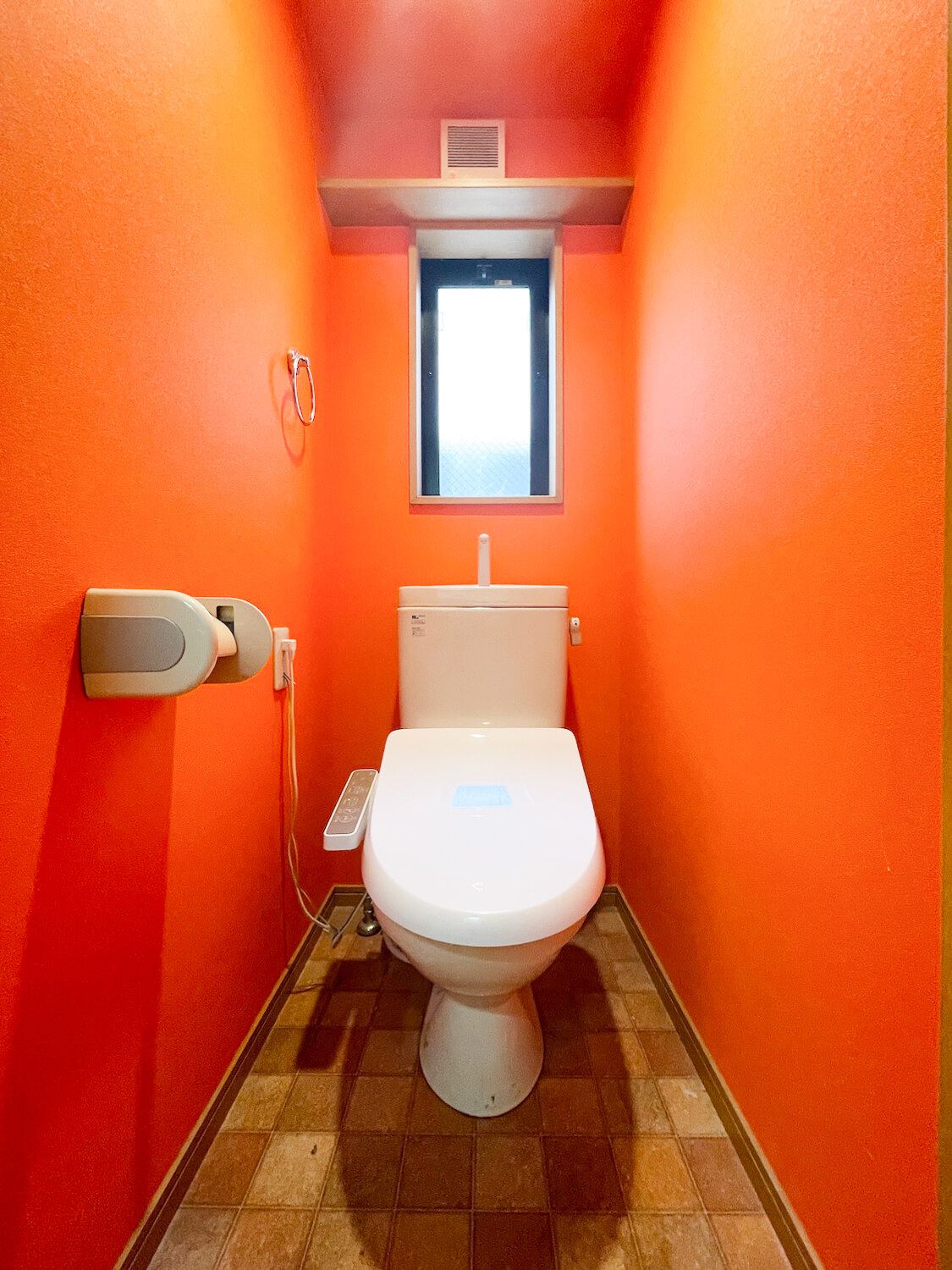 地下鉄箱崎線 呉服町駅 徒歩8分 2階建 築23年のトイレ写真