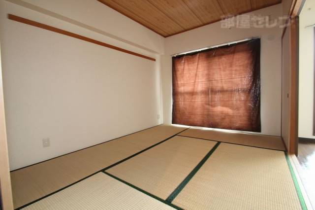 収納　くつろげる和室６帖のお部屋です。