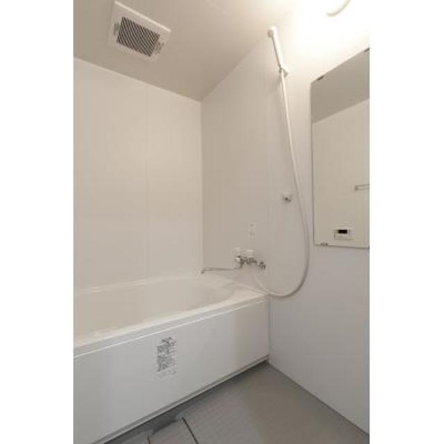 バス・シャワールーム　※写真は同タイプ住戸です。