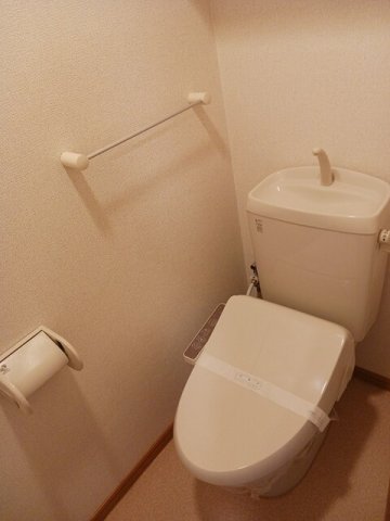 トイレ　シンプルで使いやすいトイレです