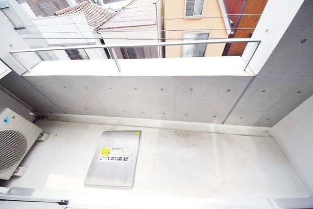 バルコニー　室内・室内設備